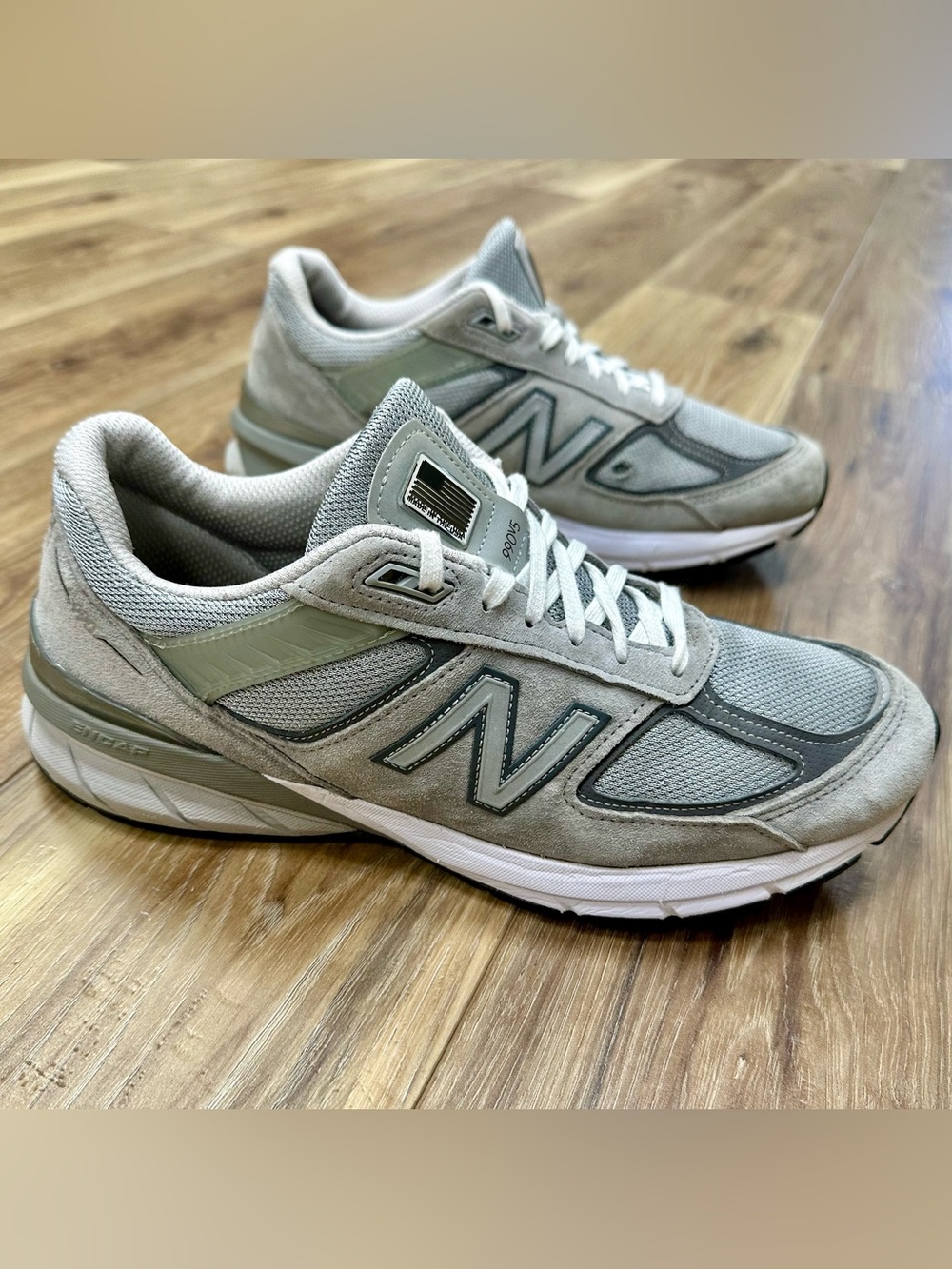 New Balance 990V5 USA Made Shoes M990GL5, Grey, Men’s 10.5